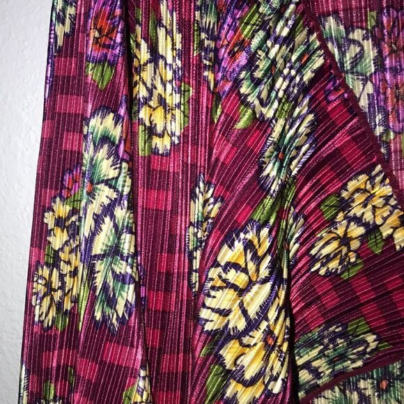 LuLaRoe Shirley cardigan kimono floral pink red Small FIRM on PRICE NWT - Picture 3 of 5